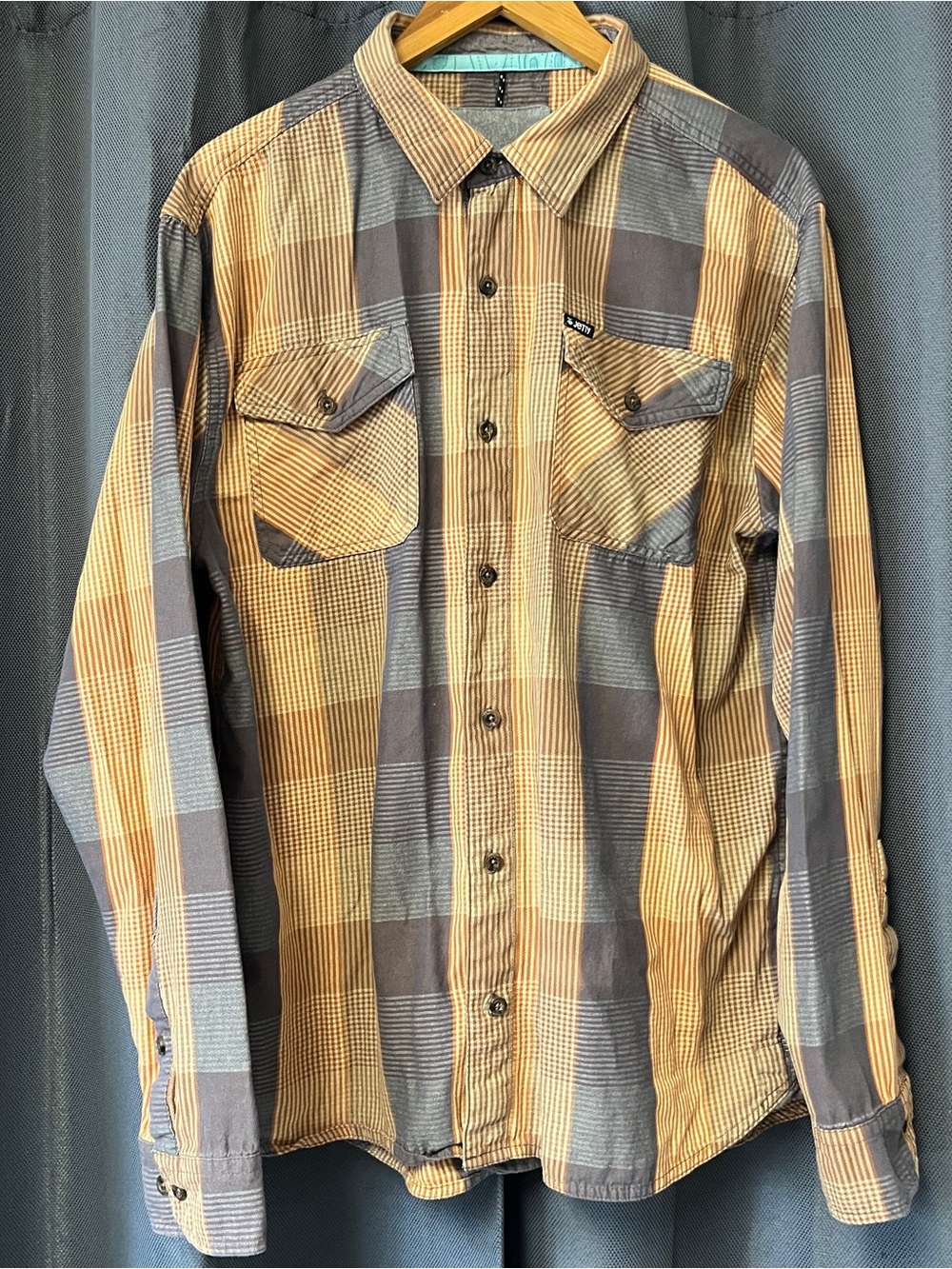 Jetty Men’s XL Button Down Shirt